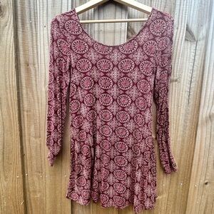 Forever 21 Mauve and Burgundy Medallion Printed Scoop Neck Dress